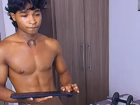 cassian_gold webcam