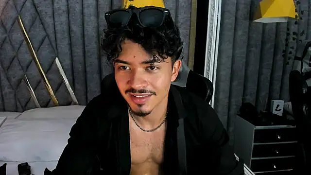 NicolaiKarav webcam
