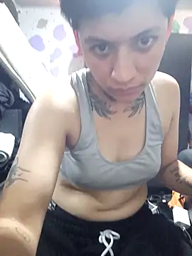tomi_tomboy webcam