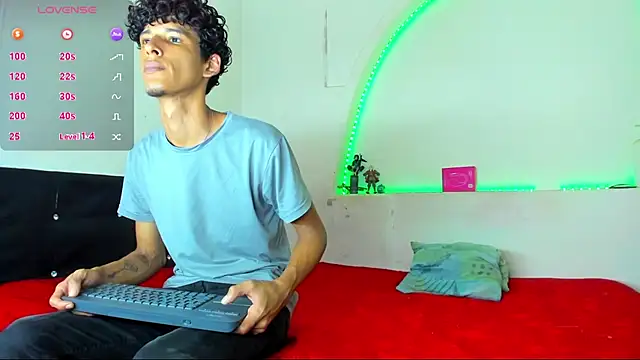 liammendoza98 webcam