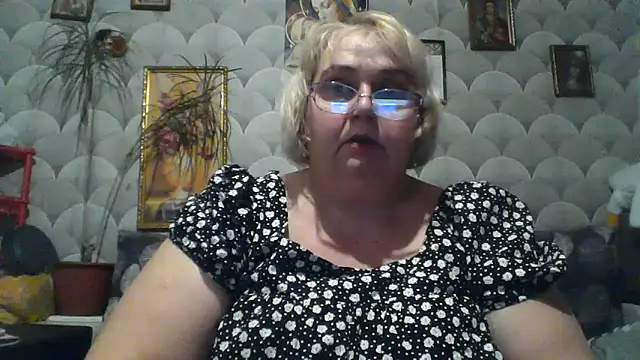 MarinaFarina53 webcam