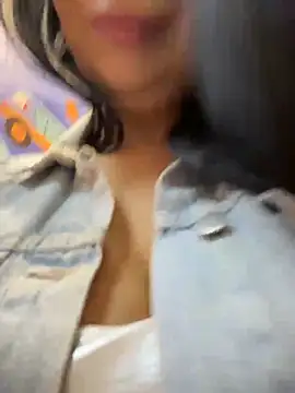Tisha_Busty webcam