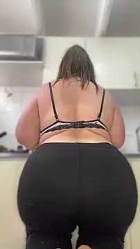 Chloee_Peach webcam