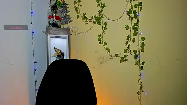 little__eva webcam