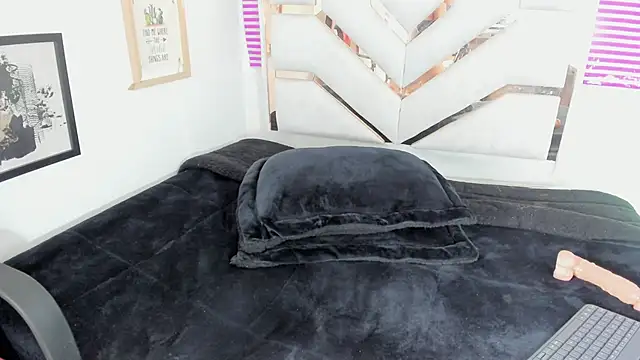 Milf_vero webcam
