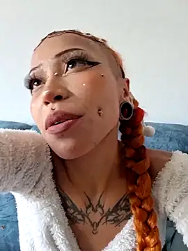 suky_fox webcam