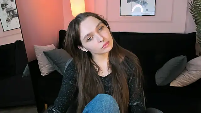 ChloeSunny webcam