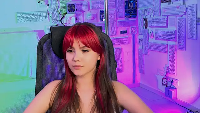 EvaThopson webcam
