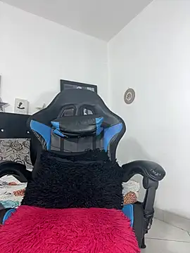 Luke_Stone webcam
