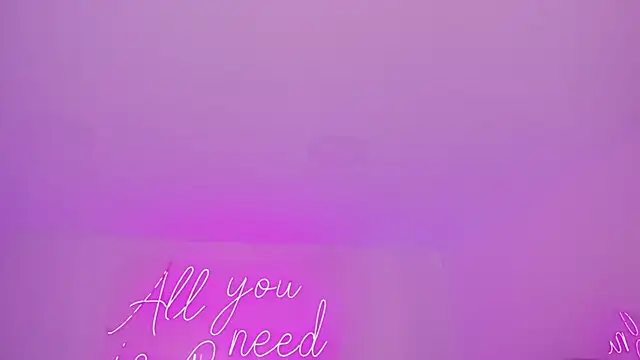 aleksandramiller_ webcam