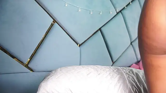 marcela_rojas webcam