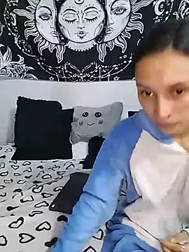 abby_n_emily webcam