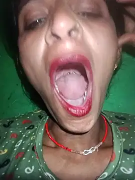 Maya_Big55A webcam