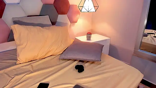 JazminDluxe webcam