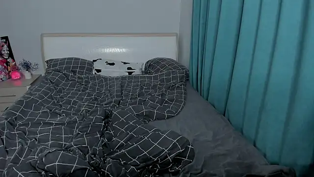 JennyHardy webcam