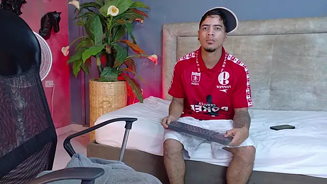criss_hardcock_ webcam