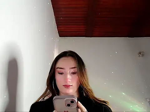Valery_Salmons webcam