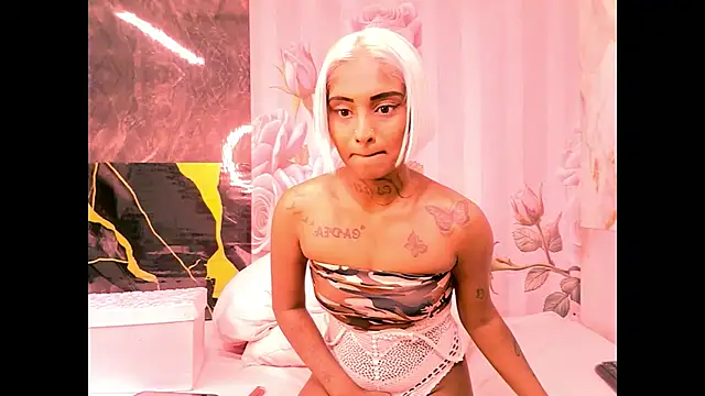indian_barbie webcam