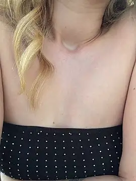 AnastasiaAniess webcam