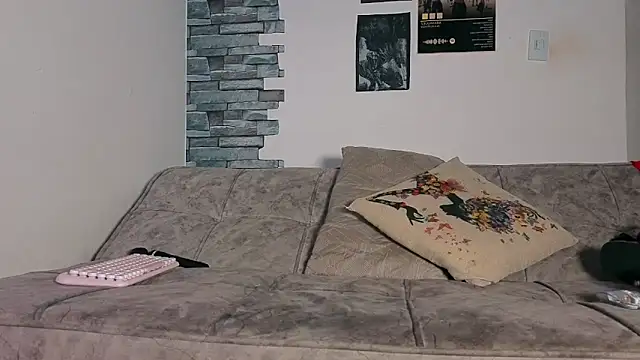JustClaree webcam