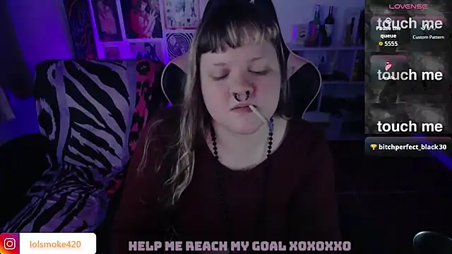 Bdsm_and_fries webcam