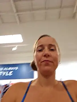 SkyelarsWorld webcam