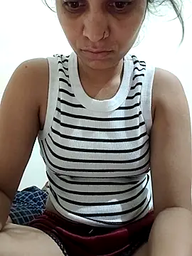 kiran-baby webcam
