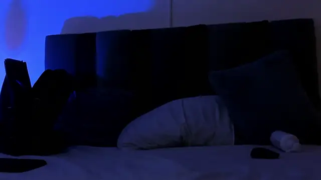 light_eyes_ webcam