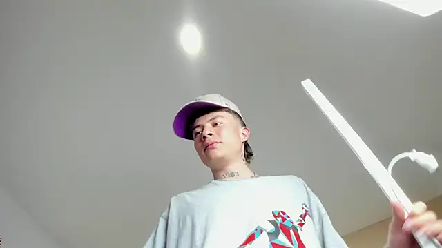 Nascary_Fox webcam