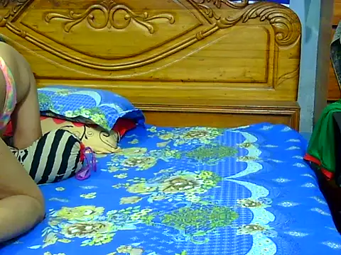 Horny_Doll24 webcam