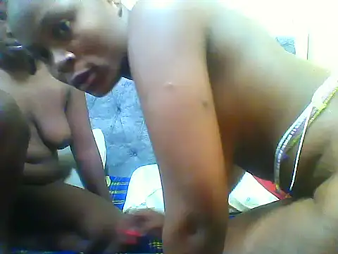 VioletAura webcam