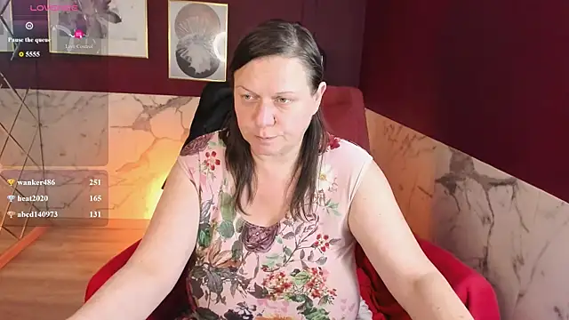 KellyPerfection webcam