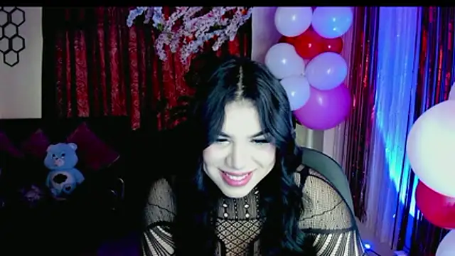 linda_zaam83866 webcam