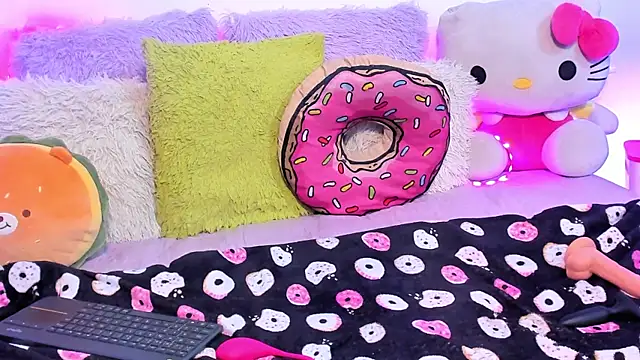 LillyCandy webcam