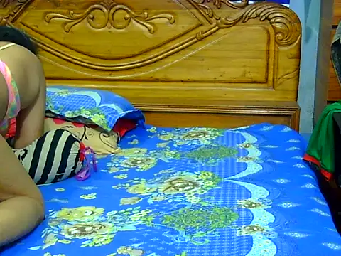 Horny_Doll24 webcam