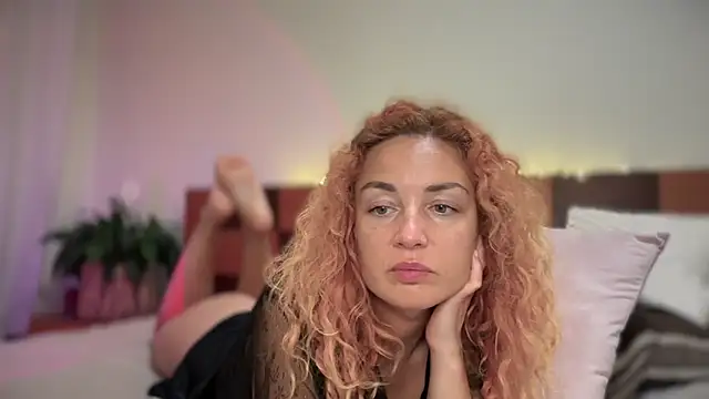 Reddgiirl webcam