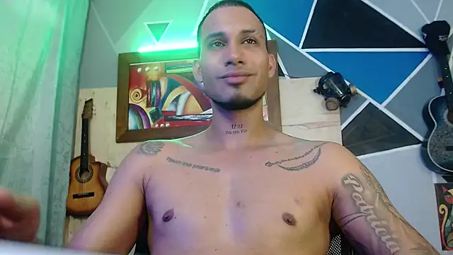 MagnusFrost webcam