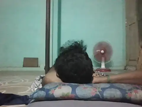 Tamilgud23 webcam