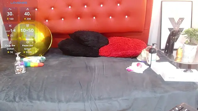tinisweet webcam