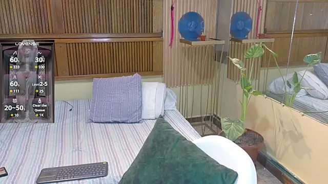 Eli666uwu webcam