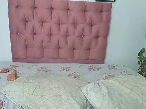 Sweet_Scarlett_ webcam