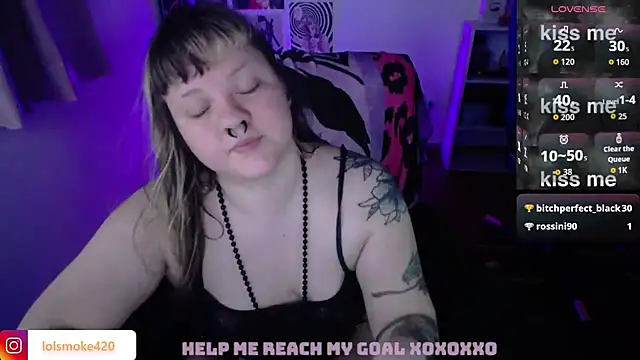 Bdsm_and_fries webcam