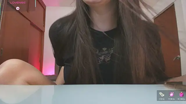 Miley_Baker webcam