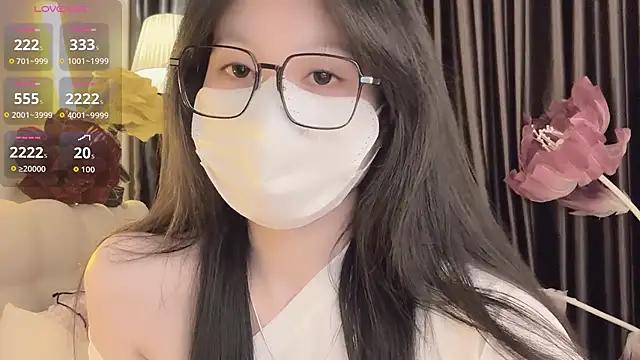 IvyMiss102 webcam