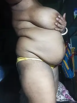 Nude-Priya2 webcam