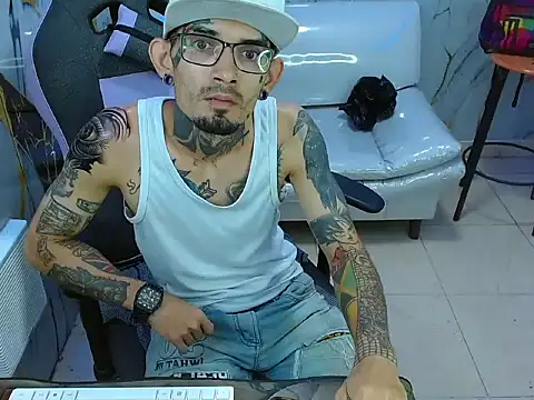 Boy_tatto77 webcam