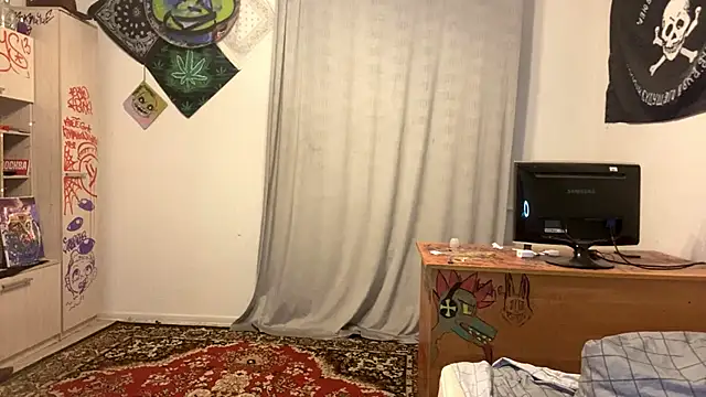 RedHeadCat webcam