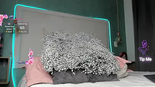 mia_gomez7 webcam