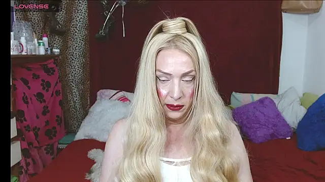 elena_evans webcam