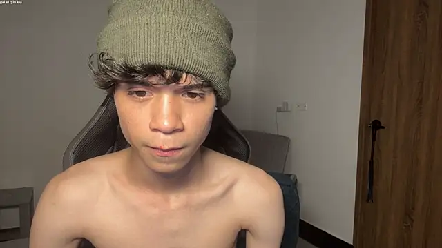 OopsAgain_ webcam